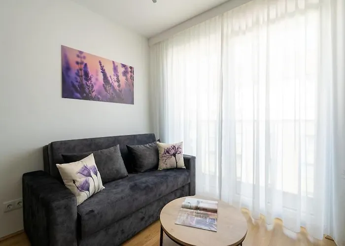 Apartman Stylish 1br Escape, Quick By Hm *